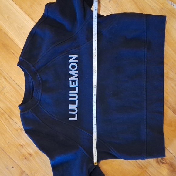 Lululemon Scuba Oversized Pullover Navy & Light Blue Embroidery Size Small - Picture 3 of 11